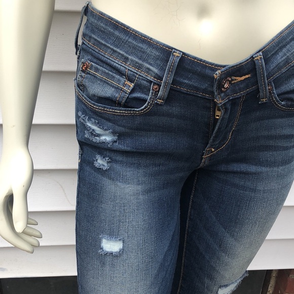 ‼️NEW‼️Levi Denizen Distressed Cropped Ankle Skinny Low Rise Jegging 3-W26 - Picture 3 of 6